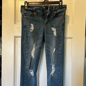 Women's Distressed aero Jeggings